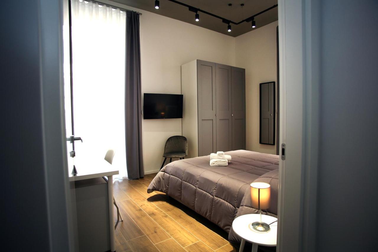 Business Home Via Isonzo B&B フォッジア エクステリア 写真